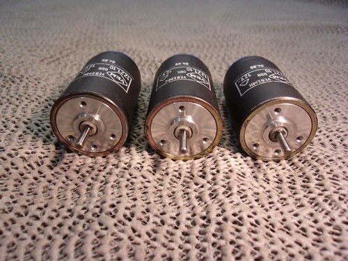 Motor 12 v - dc,