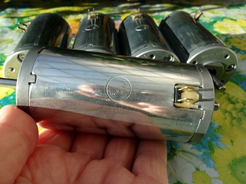 Bühler motor v - dc, v,