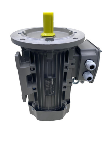 Drehstromasynchronmotor